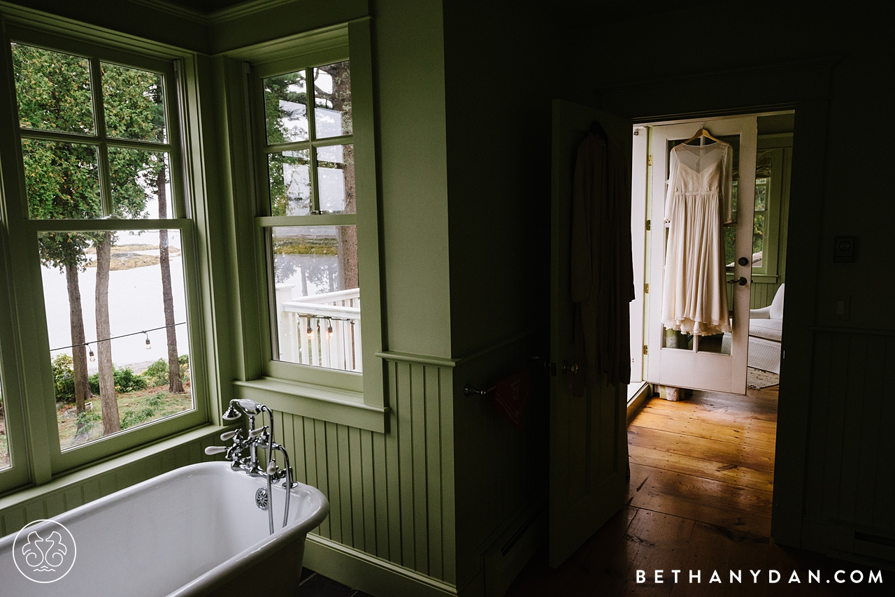 Intimate Oceanside Maine Wedding